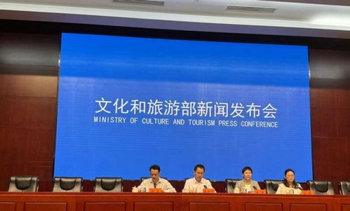 首屆烏魯木齊民間藝術(shù)季 打起手鼓唱起歌，傳承文化盛宴